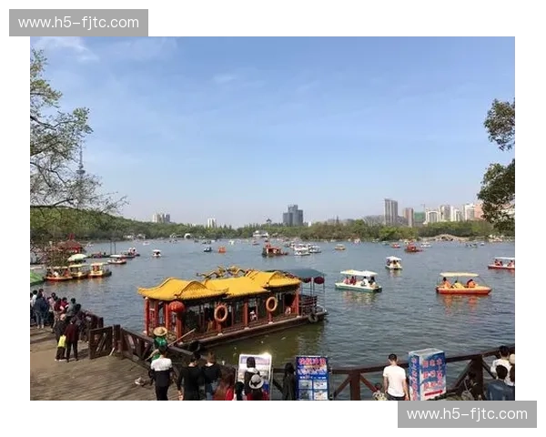 烽烟再起，谁主沉浮？武汉宏兴与上海滩的绿茵情仇